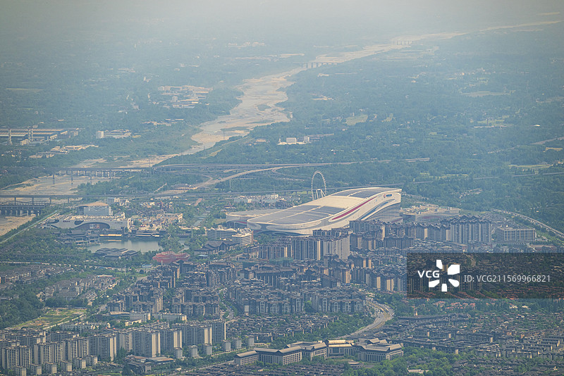 都江堰云华山俯瞰紫坪铺水库风光图片素材