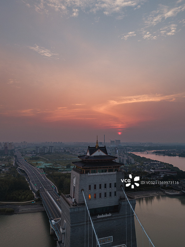 扬州万福大桥日落航拍图片素材