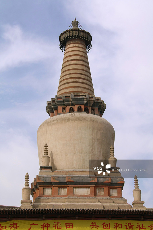 甘肃张掖大佛寺弥陀千佛塔土塔藏经殿图片素材