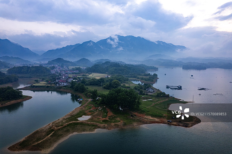 航拍江西九江庐山西海风光图片素材