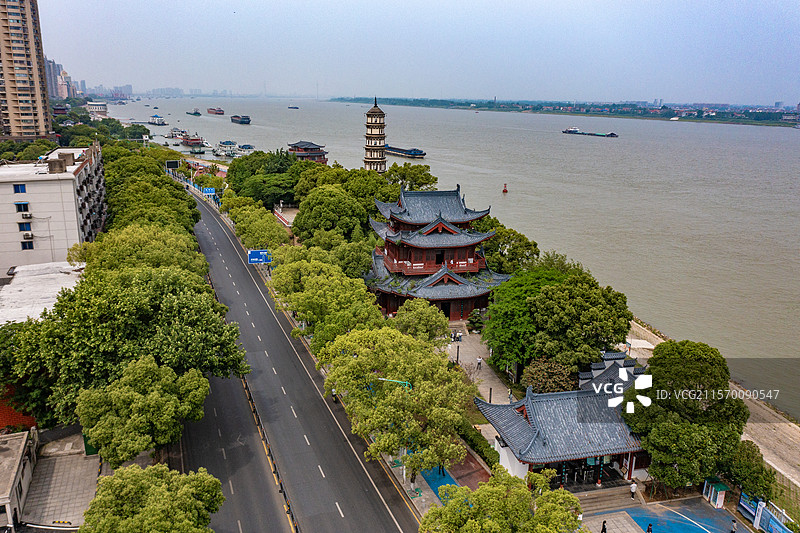 航拍江西九江市锁江楼风光图片素材