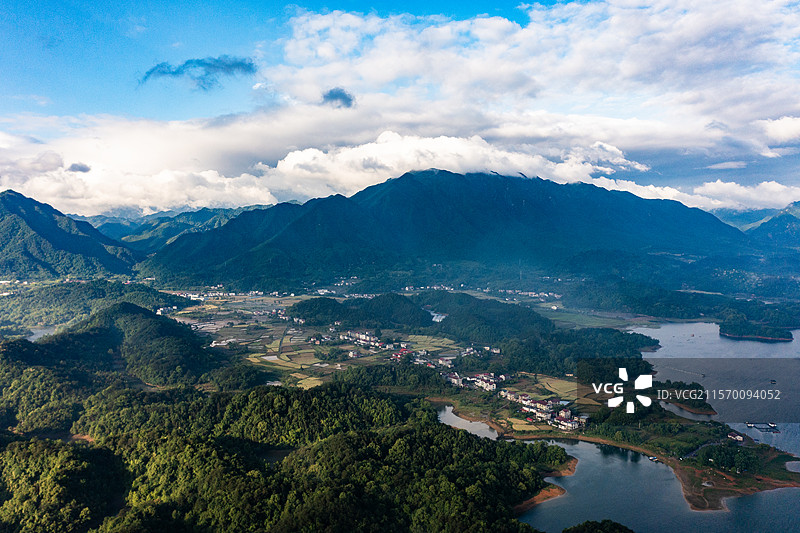 航拍江西九江庐山西海风光图片素材