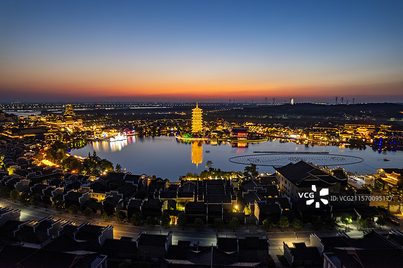 航拍湖南长沙铜官窑古镇夜景风光图片素材