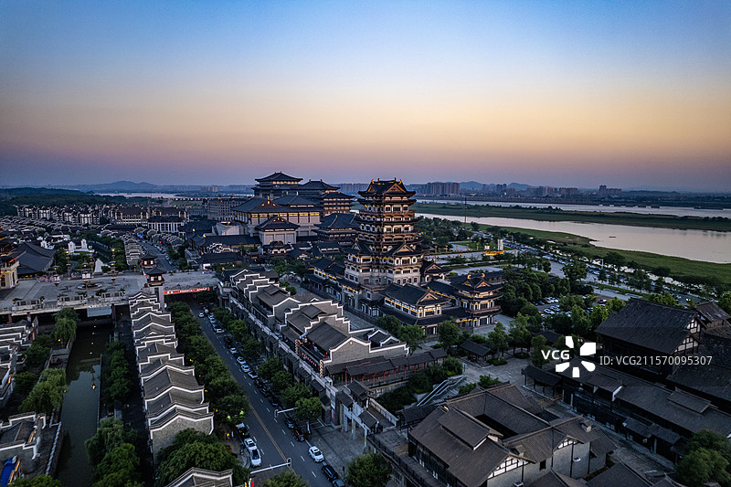 航拍湖南长沙铜官窑古镇日落风光图片素材