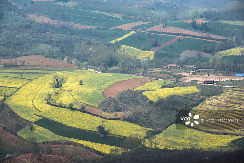 河南省洛阳市洛宁县小界乡田园春色风光图片素材