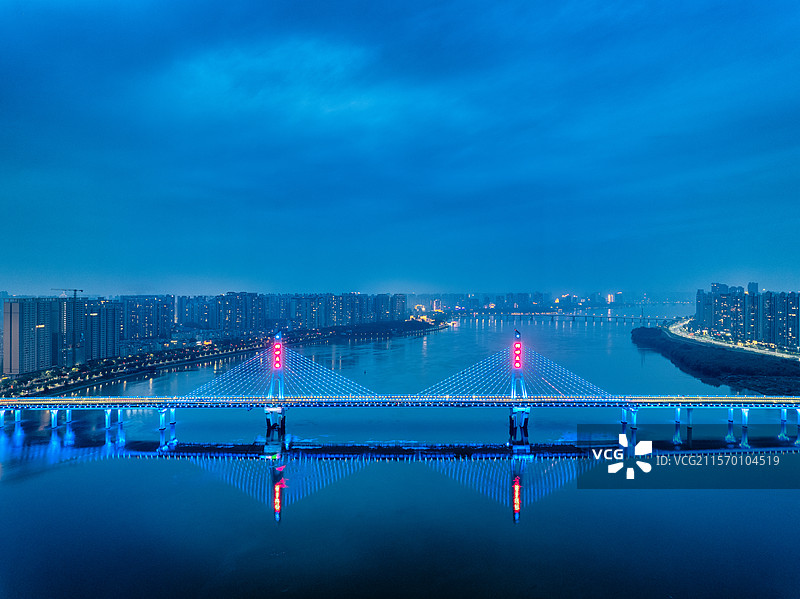 清远市洲心大桥-北江两岸城市景观图片素材