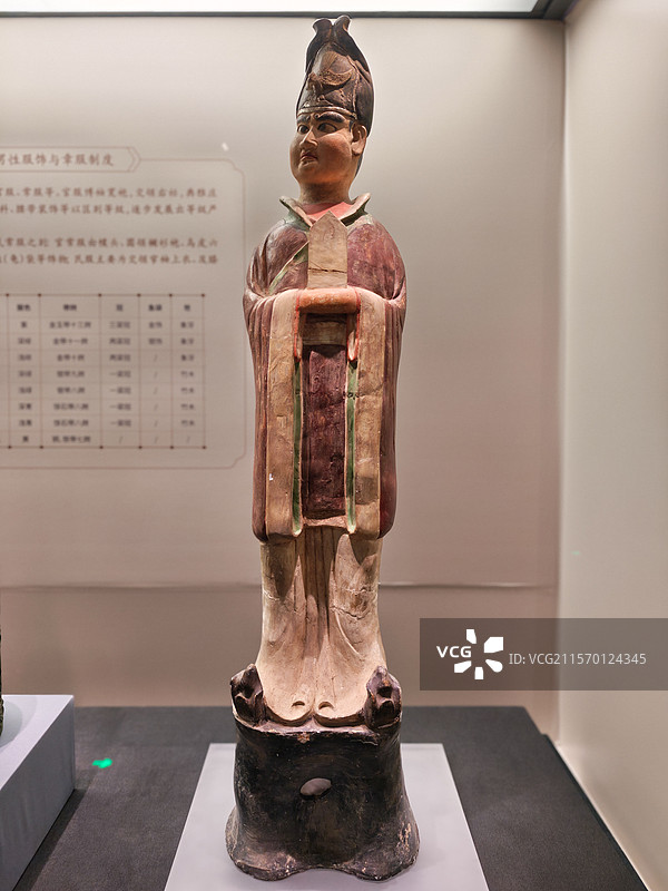 彩绘武官俑（唐代），昭陵博物馆藏，上海闵行博物馆贞观鉴——大唐历史文化主题展”图片素材