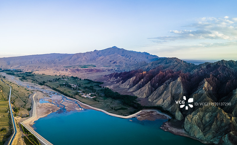 江山如画（张掖七彩丹霞）图片素材