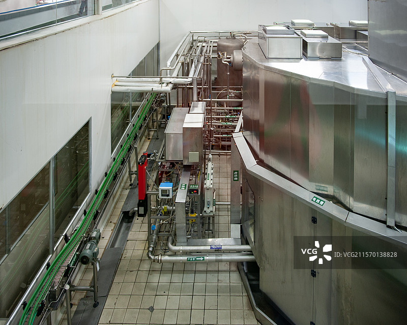 现代化生产线高效运转图片素材