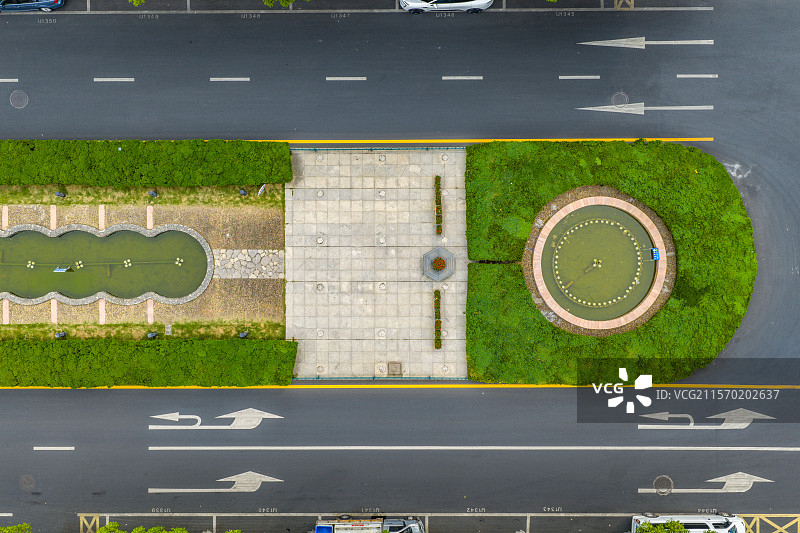 南京浦口凤凰大街的园艺，江苏南京图片素材