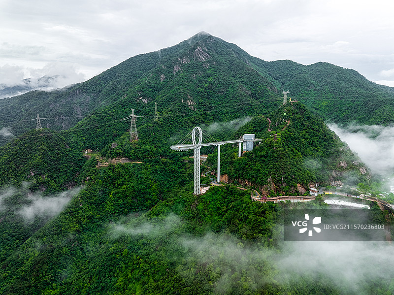 清远市黄腾峡旅游景区玻璃桥图片素材