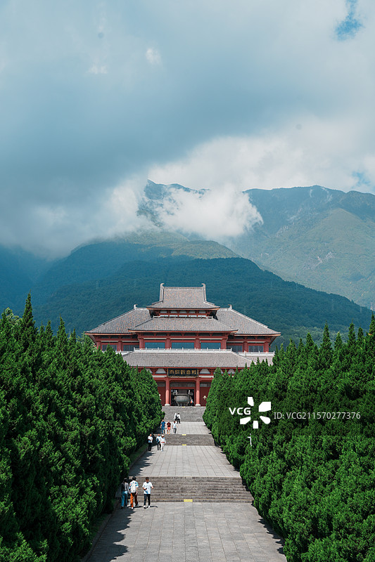 大理崇圣寺三塔景区雨铜观音殿图片素材
