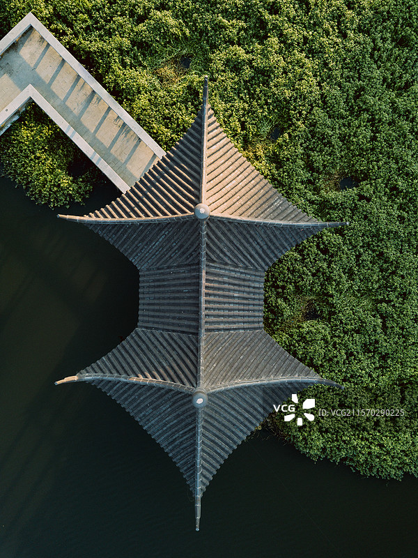 湖心亭航拍视角图片素材