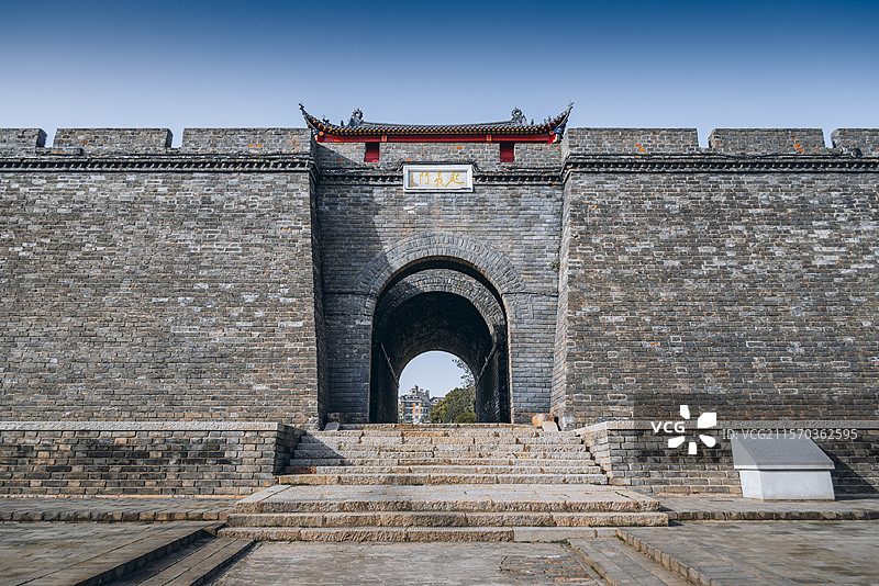 湖北省武汉市首义公园楚望台遗址公园起义门图片素材