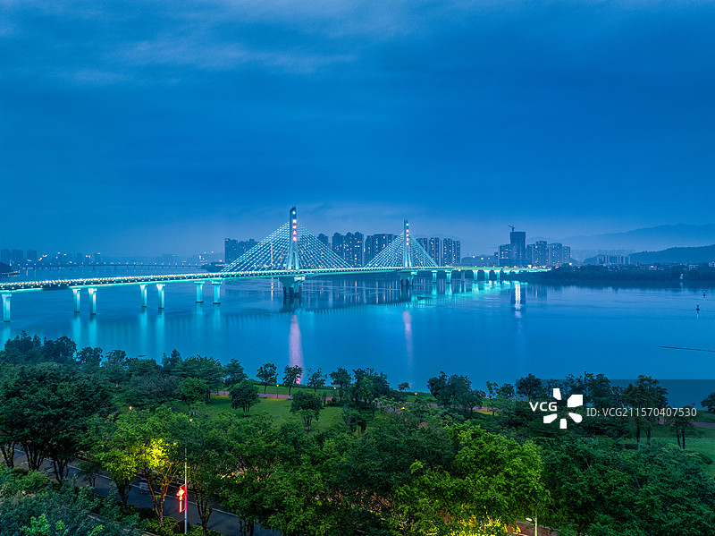 清远市洲心大桥-北江两岸城市景观图片素材