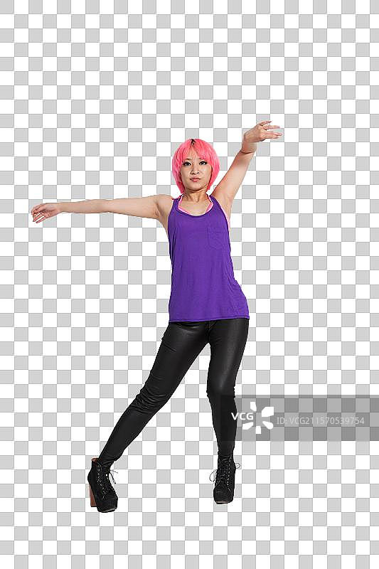 棚拍年轻女人跳街舞图片素材