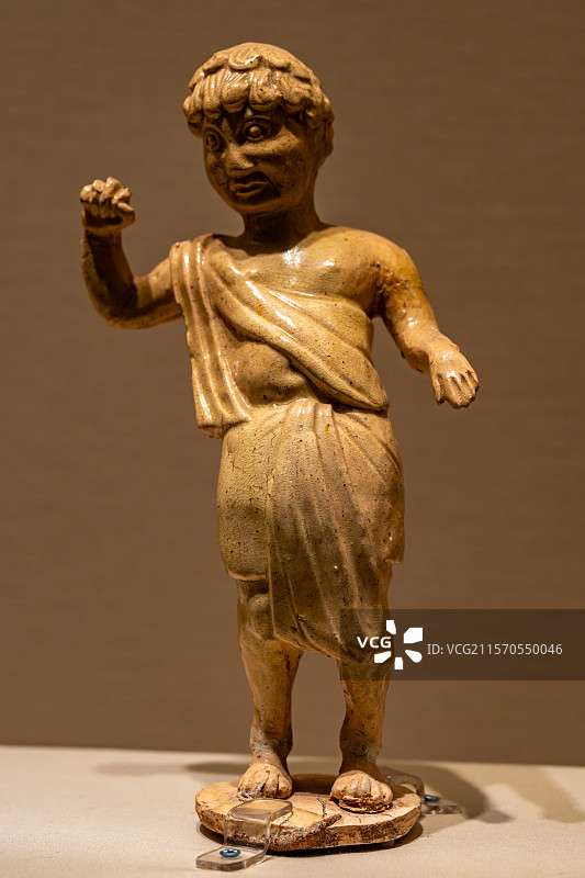 辽宁省博物馆釉陶昆仑俑图片素材