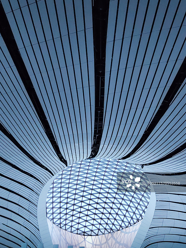 流动的线条 02  拍摄于大兴国际机场图片素材