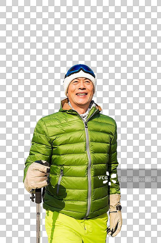 快乐的老年人冬季登山图片素材