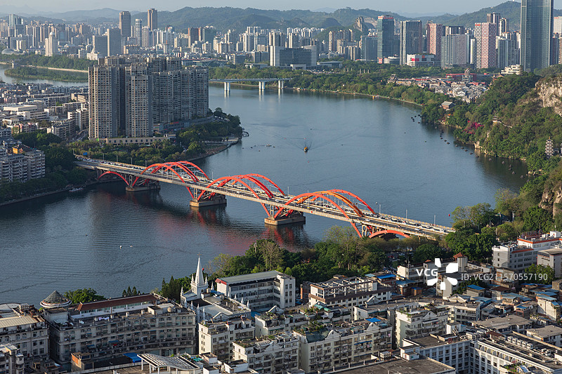 柳州山水环抱城市风光图片素材