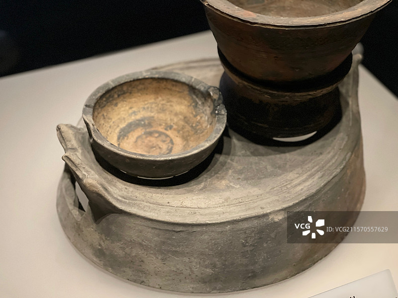 宽尾鸟形陶灶 三国 吴 江西省南昌市东吴墓图片素材