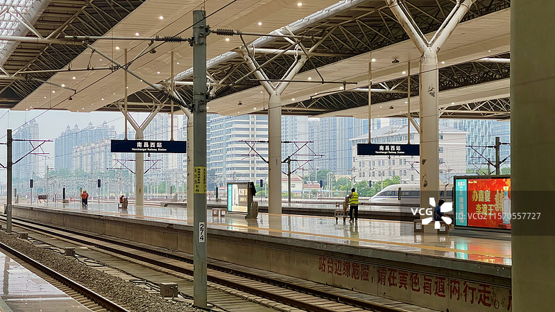 车站月台图片素材