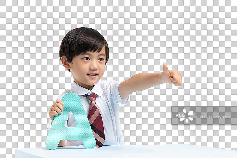 小男孩在学习图片素材