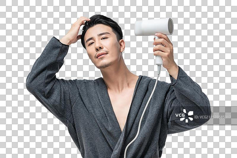 穿浴衣的年轻男子图片素材