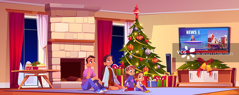 圣诞前夕，家人在家中观看电视新闻图片素材