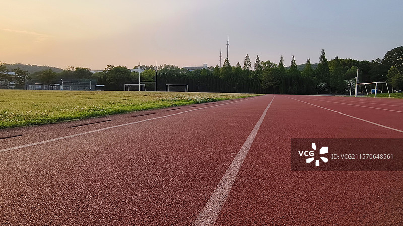 操场田径跑道图片素材