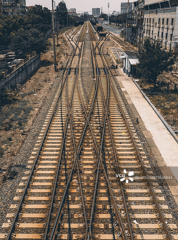 延伸的旅途图片素材