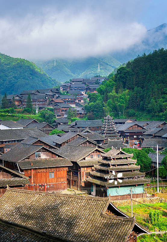 湖南通道芋头侗寨传统村落日出景象图片素材
