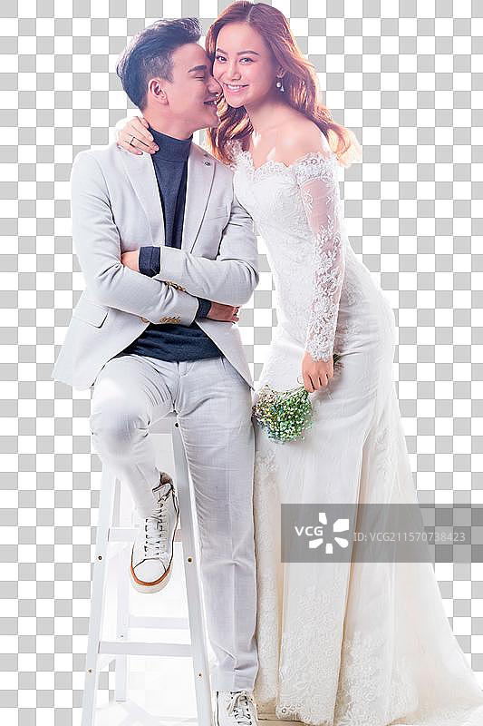 幸福甜蜜的新郎和新娘图片素材