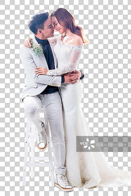 幸福甜蜜的新郎和新娘图片素材