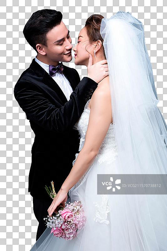 幸福甜蜜的新郎和新娘图片素材