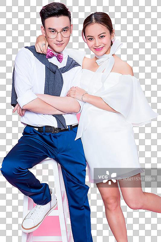 幸福甜蜜的情侣图片素材