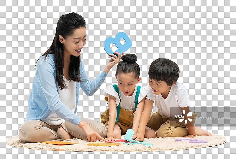 年轻女老师辅导学生学习图片素材