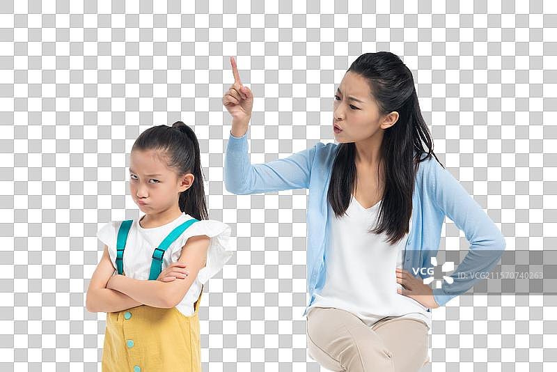 年轻妈妈责备女儿图片素材