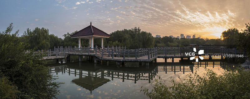 河南省郑州市荥阳市人民公园景观图片素材