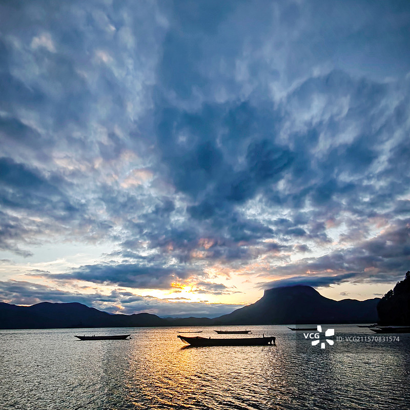 泸沽湖女神湾图片素材