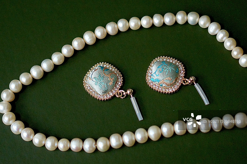 宋锦饰品手作图片素材