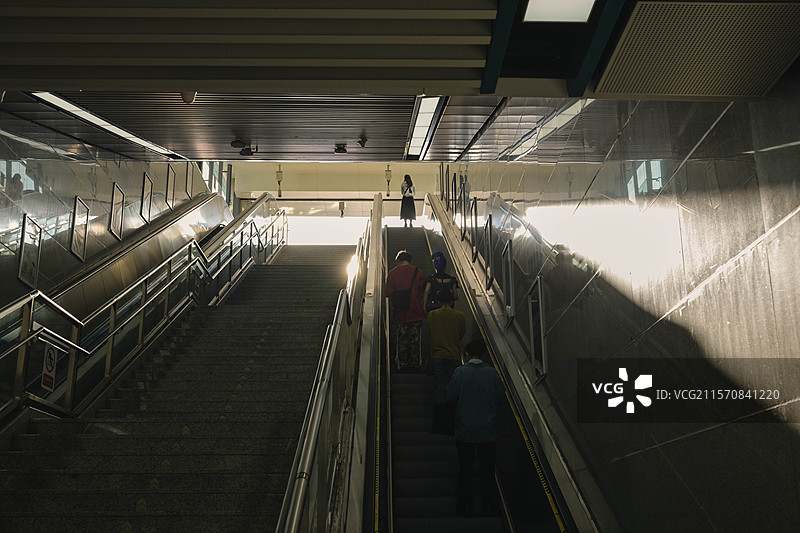 昆明地铁出口图片素材