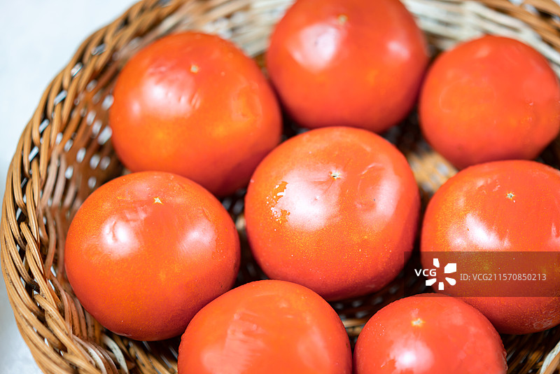一堆新鲜的西红柿食材图片素材