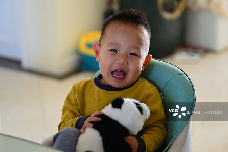 可爱的孩子在玩耍图片素材