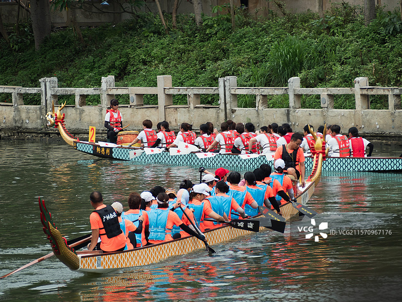 2025年5月24号下午中国广东广州白云龙舟公开赛石井河决赛现场。图片素材