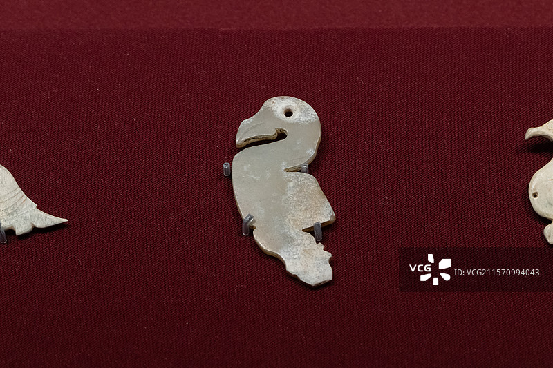 北京大运河博物馆看见殷商展玉鹅商代安阳殷墟遗址出土中国社会科学院考古研究所藏品图片素材