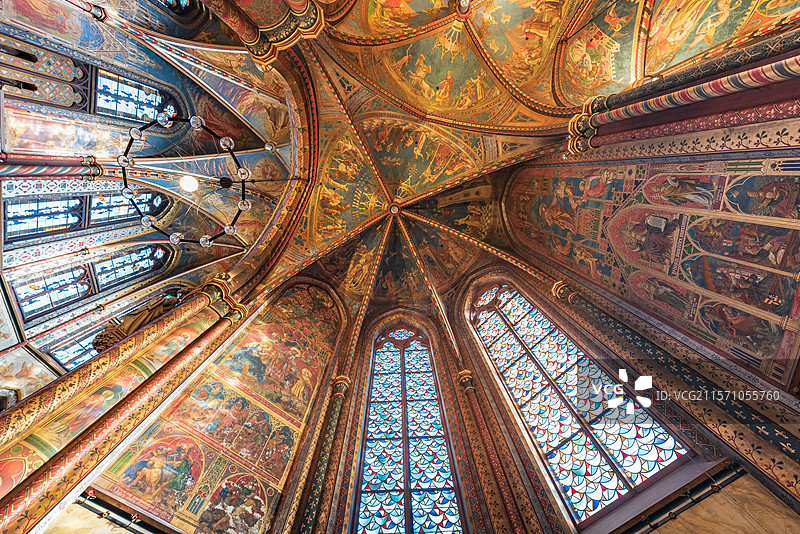 天花板的低角度视图图片素材