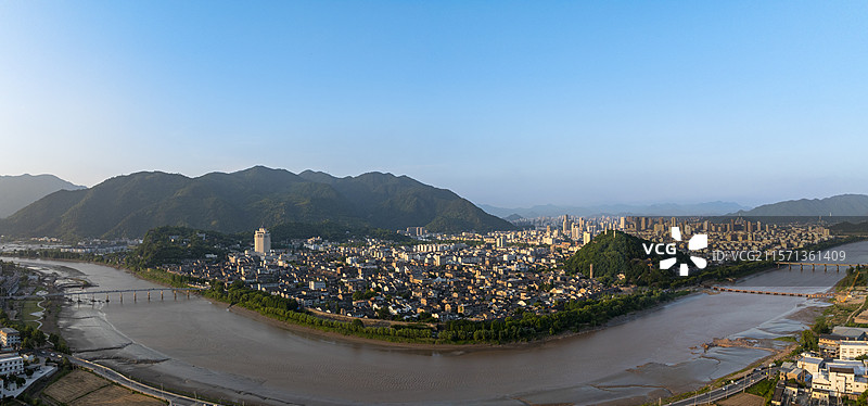 浙江台州临海紫阳古街古城墙兴善门龙兴寺图片素材