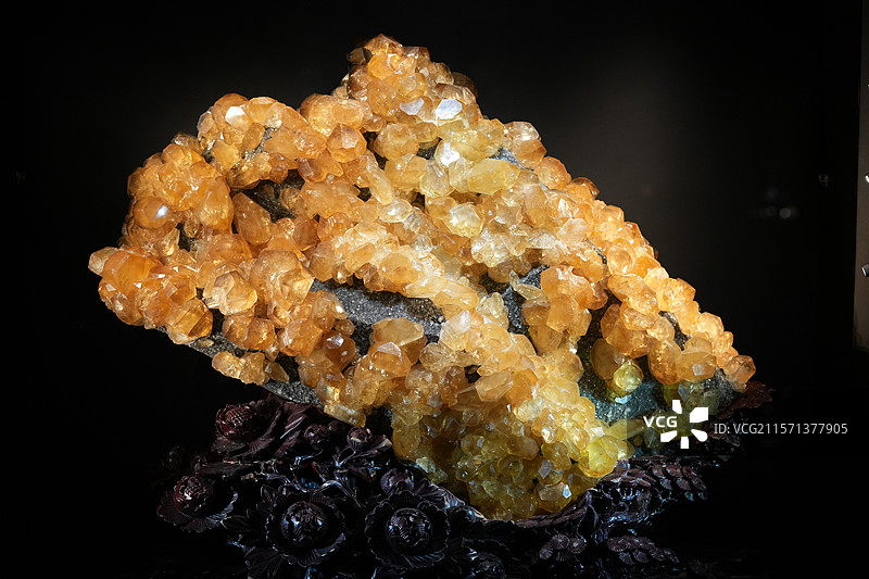 方解石敏德磺研矿石稀有珍品图片素材