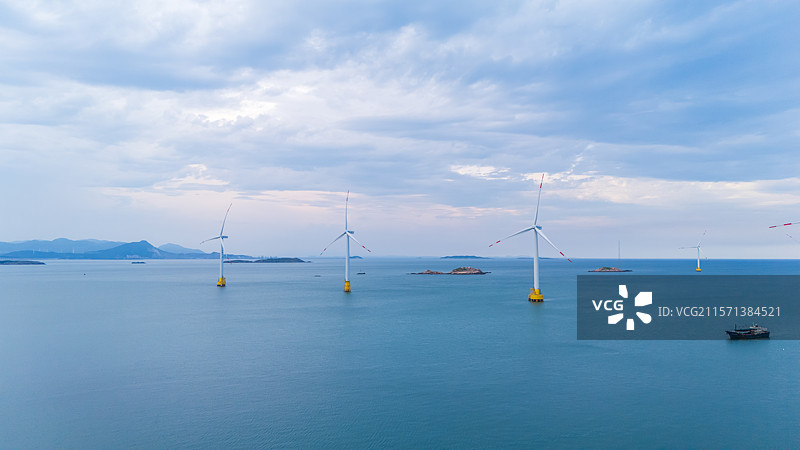 风之律动——平潭大练岛风车图片素材